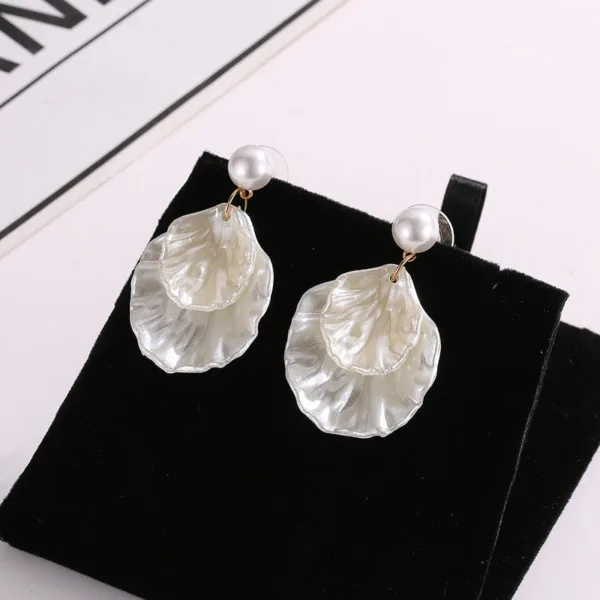 new style pearl shell earrings for ladies - Image 2